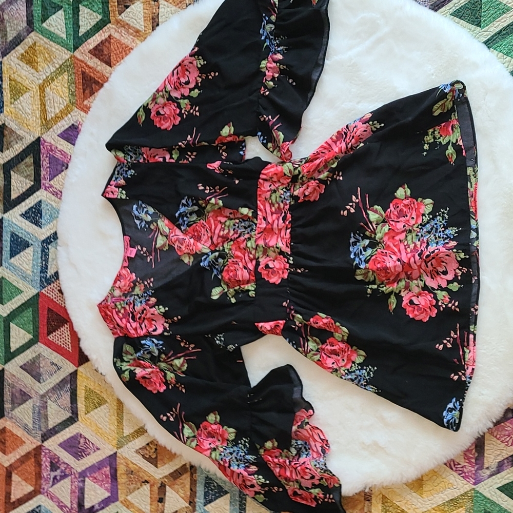 Betsey Johnson Black Rose Floral Bell Ruffle Sleeve Y2K 90's Pinup Kimono